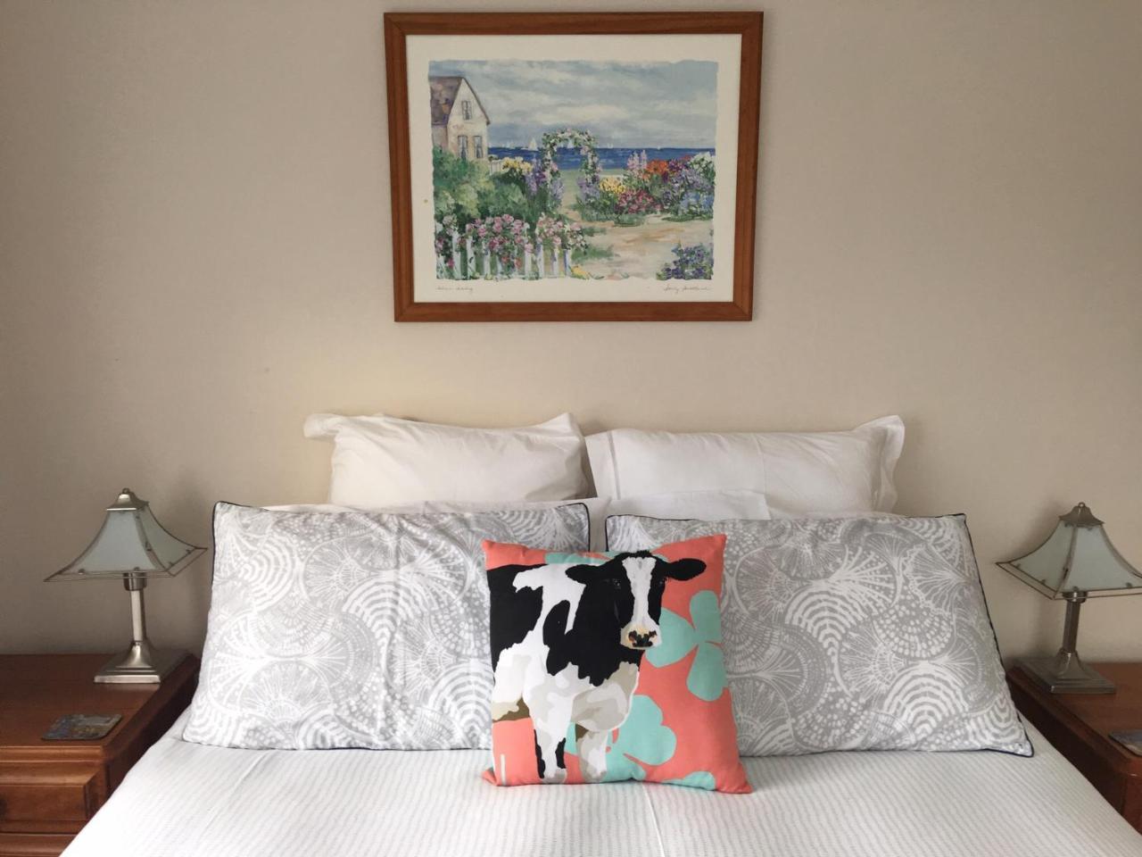 Pukeko Lodge Bnb New Plymouth Bagian luar foto