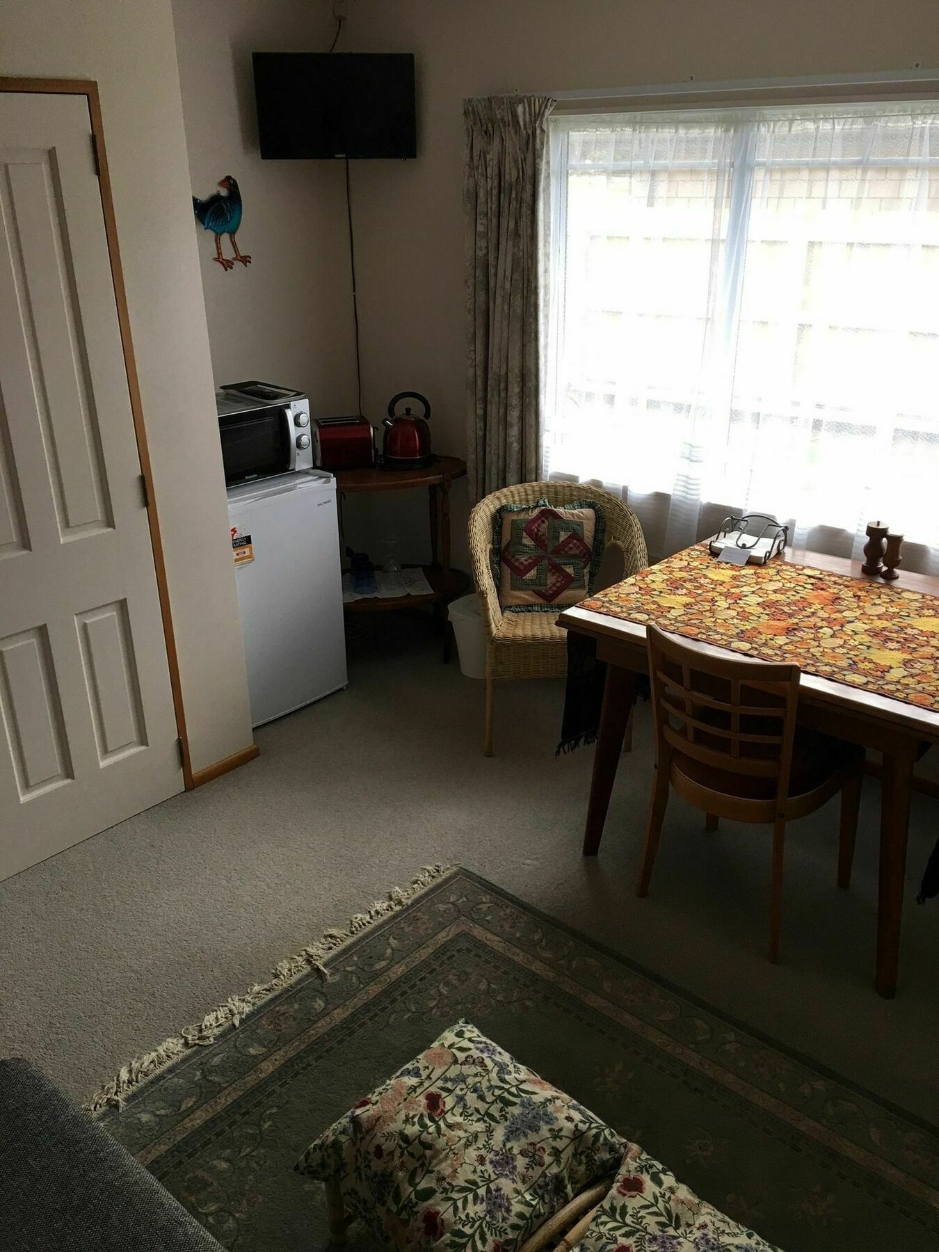 Pukeko Lodge Bnb New Plymouth Bagian luar foto